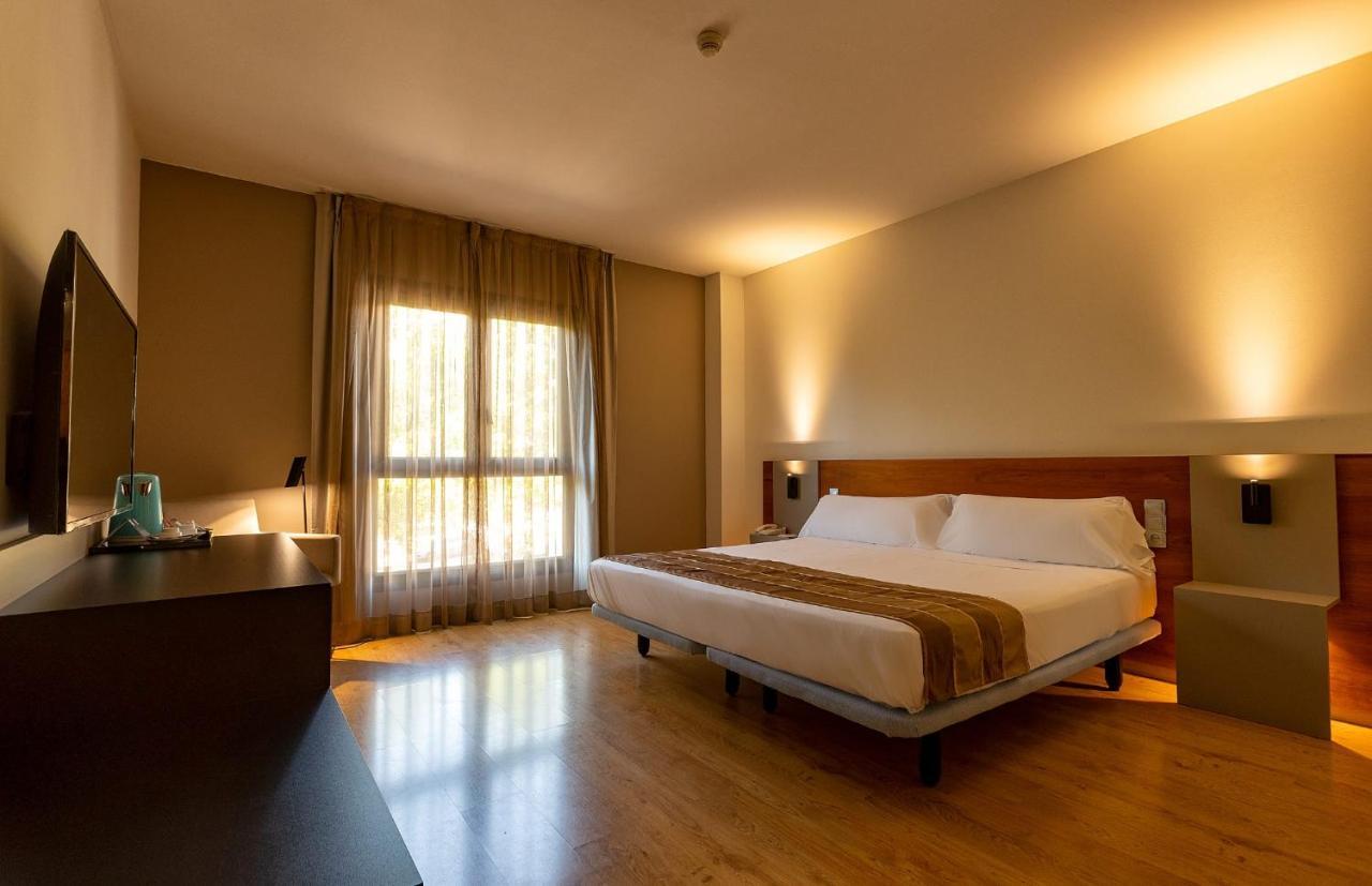 Vertice Indalo Almeria Exterior photo